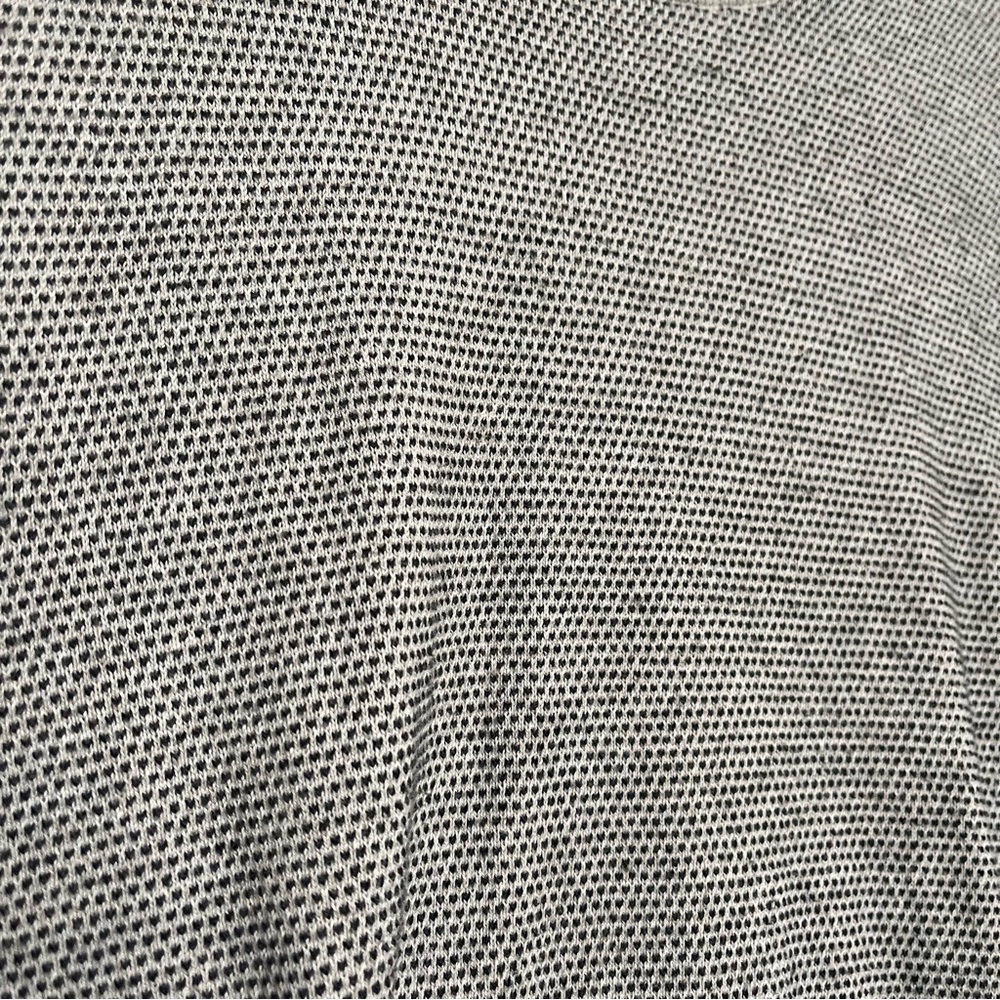 Old Navy Gray Knit Sweater Tall (Box D) - Picture 2 of 5